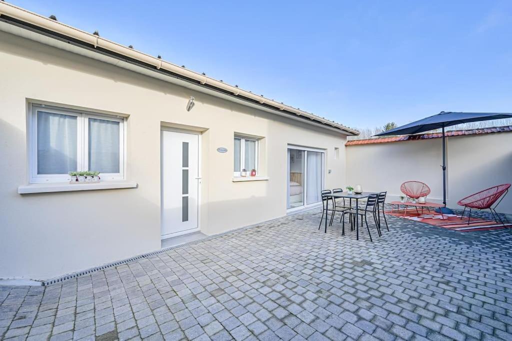 Ferienwohnung La Parenthese Claye-Souilly Exterior foto